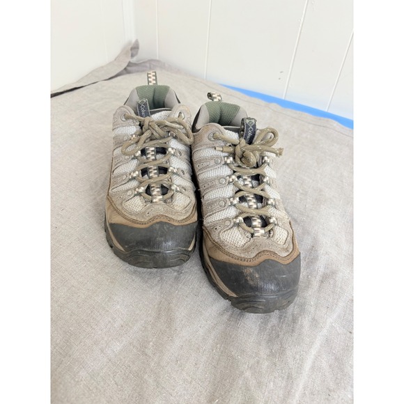 Columbia Shoes - Columbia Womens Newton Ridge Low Hiking Shoes Brown Tan Suede Trail 7.5